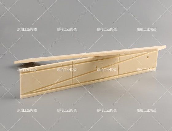 使用氧化鋁陶瓷有哪些優(yōu)勢？